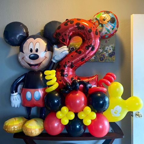 Dreas_Balloons’s Instagram profile post: “Mickey Mouse birthday bouquet🎉 ❤️ How cute is this 😍 Thank you @_marcilina_ #dreasballoons #sacramentoballoons #localbusiness…” Mickey Balloon Bouquet, Mickey Mouse Balloon, Mickey Mouse Balloon Bouquet, Mickey Mouse Balloon Decor, Mickey Mouse Party Games, Mickey Mouse Birthday Theme, Mickey Mouse Birthday Decorations, Mickey Mouse Balloons, Fiesta Mickey Mouse