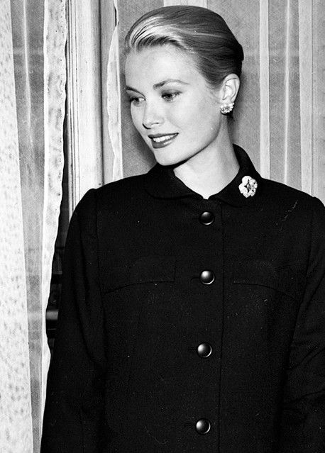 Prins Albert, Princess Grace Of Monaco, Sherilyn Fenn, Grace Of Monaco, Grace Kelly Style, Hollywood Beauty, Princess Grace Kelly, Monaco Royal Family, Princess Caroline