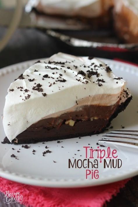 Triple Mocha Mud Pie - An EASY three layer chocolate pie with a delicious Oreo crust. Mocha Pie, Random Desserts, Pie Night, Mud Pie Recipe, Layer Dessert, Group Recipes, Fried Pies, Oreo Crust, Dinner Club