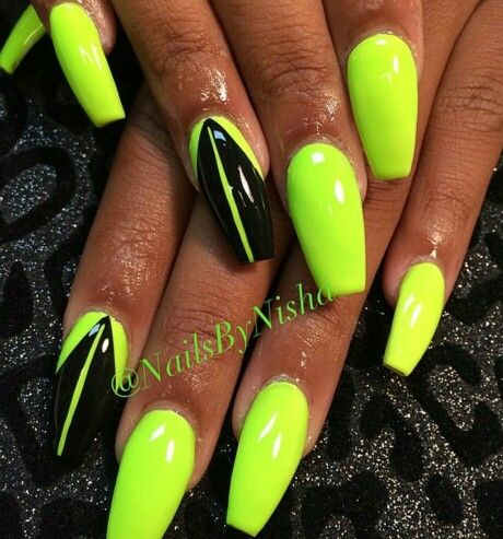 Neon/black Neon Nail Art Designs, Neon Nail Art, Neon Nail Designs, Neon Green Nails, Neon Nail Polish, Green Acrylic Nails, Fab Nails, Black Coffin Nails, Awesome Nails