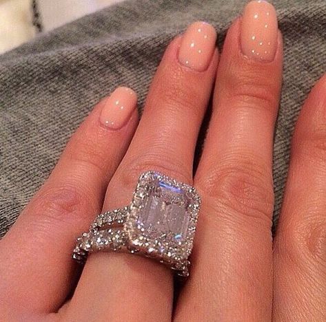 Large engagement rings