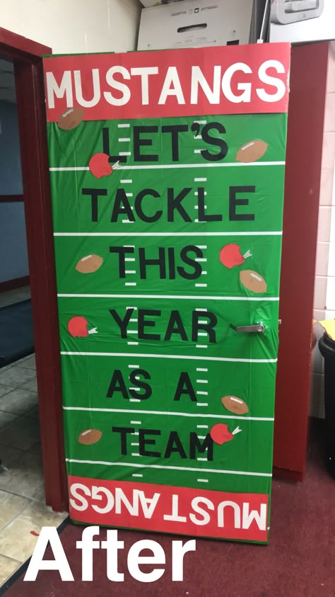 Sports Theme Classroom Door Ideas, Classroom Decor Sports Theme, Classroom Football Theme, Football Classroom Door Ideas, Sports Themed Classroom Door Designs, Champion Theme Classroom, Team Theme For School, Back To School Sports Theme, Sports Theme School Year