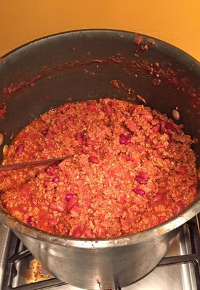 Chili for a Crowd | Mother Would Know How Much Chili For 50 People, Chili Recipe For 50 People, Chili For 50 People Recipe, Large Batch Chili Recipe, Chili For A Crowd, Crowd Meals, Making Chili, Chili Party, Easy Chilli