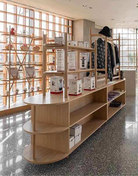 Modern Retail Display, Retail Display Furniture, Display Furniture Design, Retail Store Design Display, Retail Island Display, Coffee Retail Display, Display Retail, Coffee Shop Retail Display, Sustainable Retail Design