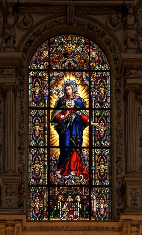 ❤️❤️ Stained Glass Windows Church, Stained Glass Church, زجاج ملون, Immaculate Heart, Sacred Architecture, Church Windows, Art Stained, Blessed Virgin Mary, Catholic Art