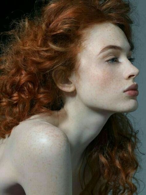 Women With Freckles, Freckles Girl, Skincare Regimen, Ginger Girls, Redhead Girl, Hazel Eyes, Fair Skin, Ginger Hair, Portrait Inspiration