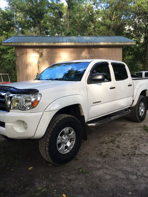 My cool new ride! A 2008 Toyota Tacoma Pre Runner V6!!! I finally bought my dream truck! 😁❤️💙🎉 2008 Toyota Tacoma, Pre Runner, Toyota Trucks, I Cool, Toyota Tacoma, My Dream, Toyota, Suv Car, Trucks