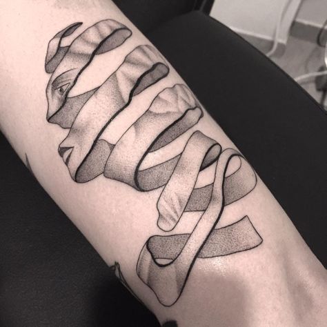 Mc Escher Tattoo, Escher Tattoo, Spiral Tattoos, Hyper Realistic Tattoo, Upper Arm Tattoos, Chest Tattoos, Chest Tattoos For Women, Mc Escher, Book Tattoo