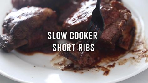 Slow Cooker Short Ribs, Bulletproof Recipes, Beef Short Ribs Recipe, Crockpot Pot Roast, Short Rib Recipes, Short Ribs Slow Cooker, Beef Food Recipes, Beef Short Rib Recipes, Slow Cooker Ribs