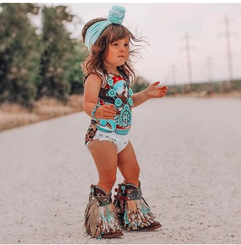 Baby Western Outfit Girl, Western Baby Girl Outfits, Country Baby Stuff, Country Baby Girl Clothes, Funny Horse Names, Western Baby Girls, Country Babies, Baby Diva, Toddler Cowgirl