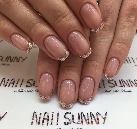 Mini Nails, Decorate Nails, Neat Nails, Manicure Nail Designs, Nails French, Nail Styles, Minimalist Nails, Prom Nails, Pretty Acrylic Nails