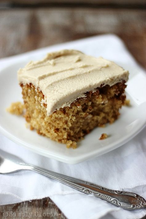 Lazy Daisy Peanut Butter Oatmeal Cake from SimplyGloria.com #cake Cake With Peanut Butter Frosting, Peanut Butter Sheet Cake, Jif Peanut Butter, Peanut Butter Icing, Biscoff Cake, Salted Caramel Frosting, A Spicy Perspective, Chocolate Fudge Frosting, Oatmeal Cake