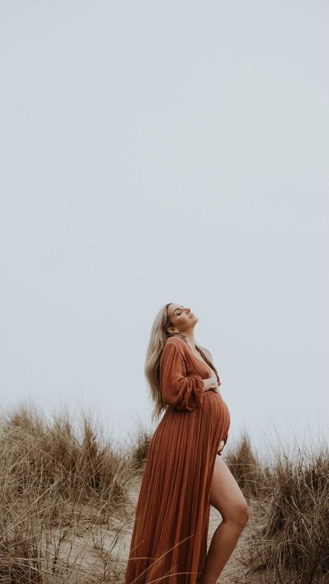 Los Angeles Maternity Shoot, Natural Maternity Photos, Beach Maternity Shoot, Maternity Photography Dress, Bohemian Maternity, Maternity Photography Poses Outdoors, Outdoor Maternity Photos, Beach Maternity Photos, Maternity Photography Outdoors