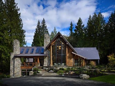 Rustic contemporary home nestled in secluded forests of Washington Pacific Northwest Homes, Rustic Contemporary Home, Northwest Contemporary, Mountain House Design, Mountain House Decor, Mountain Architecture, Contemporary Exterior, Mountain House Plans, Rustic Contemporary