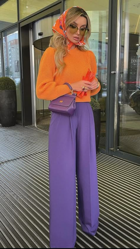 Colorblock Pants Outfits, Corporate Attire Women Colorful, Fashion Inspo Colorful, Corporate Colorful Outfits, Colorful Outfit Women, Bright Classic Outfits, Trendy Outfits Colorful, Bold Business Outfit, Bright Color Office Outfit