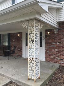 Casa Williams: Updating Our Front Porch with 6"x6" Rough Cedar Posts Columns For Front Porch, Porch Post Ideas Columns, Wood Pillars Front Porch, Wood Posts Front Porch, Front Porch Posts Columns, Front Porch Post Ideas, Cedar Posts Front Porch, Wood Columns Porch, Front Porch Column Ideas