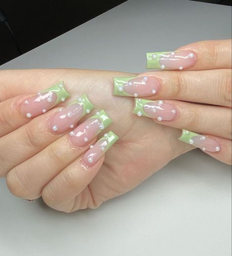 Spring Nails 2023 Gel Coffin, Pink And Green Acrylic Nails Coffin, Pink And Green Short Nails, Green And Pink Acrylic Nails, Pink Nails With Green Flowers, Pastel Pink And Green Nails Acrylic, Green And Pink Nails Aesthetic, Aura Nails Green And Pink, Facebook Ads Campaign