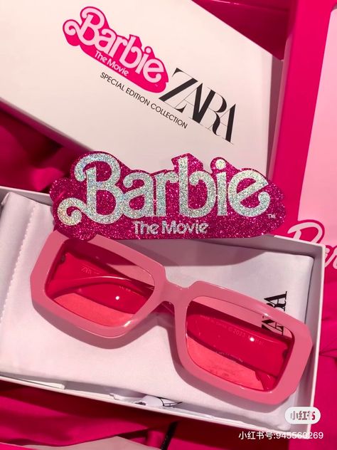 Pink Girly Things Accessories, Pink Locker, Rich Couple, Pink Room Decor, Pink Lifestyle, Pink Life, Barbie Toys, Barbie Life, Barbie Party