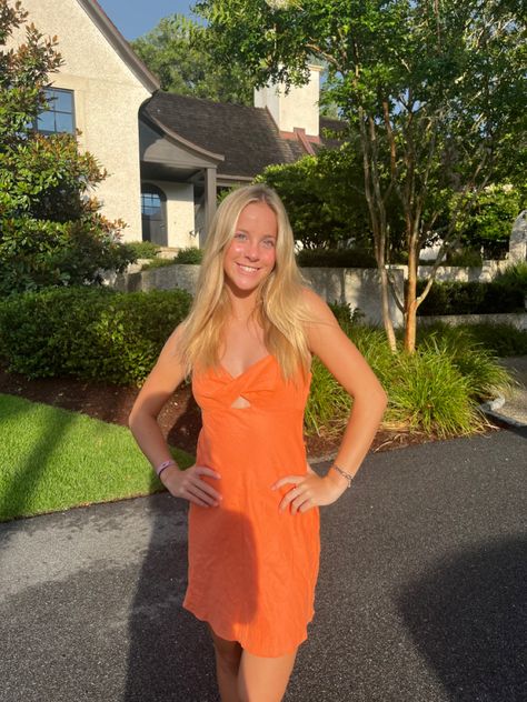 Summer Dresses Orange, Casual Orange Dress, Orange Dress Casual, Orange Sundress Mini Dress, Orange Sundress Mini Dress For Day Out, Orange Dress Outfit Summer, Cute Orange Sleeveless Sundress, Orange Summer Dress, Summer Mini Dress With Spaghetti Straps In Orange