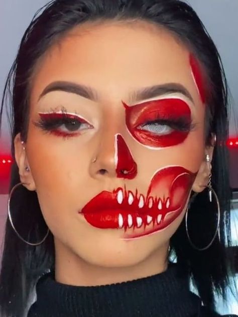 Skeleton Makeup Looks, Cool Skeleton Makeup, Makeup Looks For Halloween, Maquillage Halloween Simple, Teknik Makeup, Halloween Makeup Clown, Holloween Makeup, Cool Skeleton, Creepy Halloween Makeup