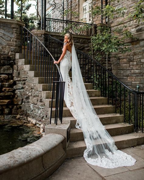 Cheekwood Nashville, Cheekwood Wedding, Hair And Makeup Ideas, Unique Wedding Dresses, Nashville Wedding, Wedding Dresses Unique, Bridal Fashion, Bridal Accessories, Unique Wedding