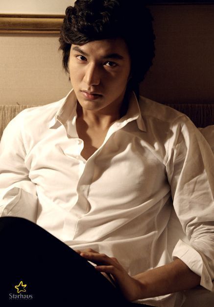 Lee Minho Boys Over Flowers, Min Ho, Lee Min, Lee Min Ho, A Man, Flowers, White