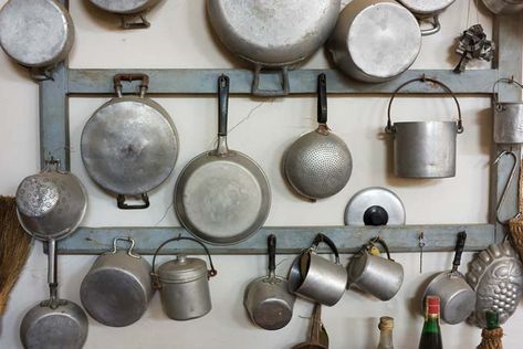 Got a new set of cookware, and wonder what to do with the old? Don't throw them out! Read Foodal's ideas on how you can repurpose those old pots and pans. Old Pots And Pans, Old Pots, Kitchen Wall Storage, Kitchen Objects, Painted Baskets, Cooking Equipment, Old Kitchen, Hanging Pots, Apartment Kitchen