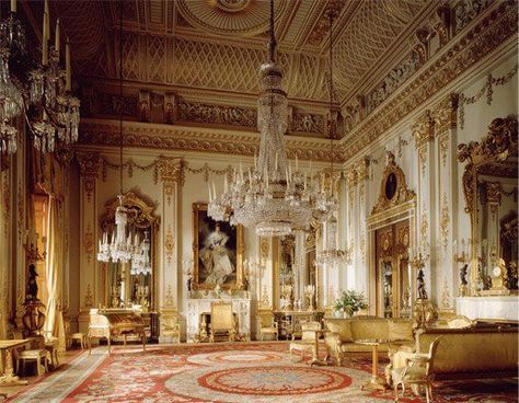 Buckingham Palace, The Gold Room (with secret door behind the mirror!) Palace Interior, Castles Interior, Royal Residence, Windsor Castle, Stately Home, Royal Palace, British Royalty, Drawing Room, Buckingham Palace