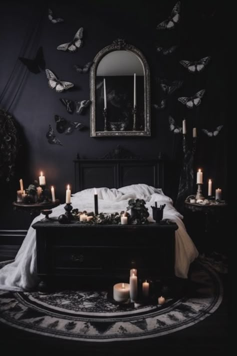 Gothic Bedroom Ideas Modern, Gothic Bedroom Ideas Victorian, Goth Bedroom Ideas, Witchy Bedroom Ideas, Gothic Bedroom Ideas, Witch Bedrooms, Whimsy Goth Bedroom, Witchy Bedroom, Gothic Decor Bedroom