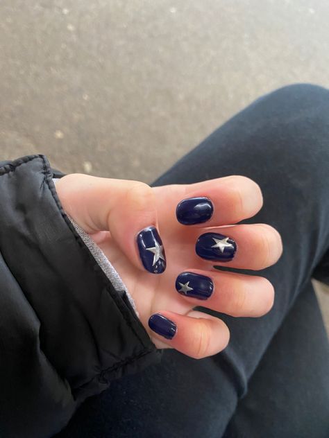 Silver Stars Nails, Nail Inspo For Short Nails, Inspo For Short Nails, Navy And Silver Nails, Stars Nails, Blue And Silver Nails, Star Nail Designs, Blue Gel Nails, Navy Nails