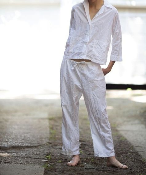 White Cotton Pajamas, White Pajamas, Cotton Pjs, Classic Pajamas, Linen Pajamas, Linen Fashion, Cotton Sleepwear, Pajama Pant, Pyjama Set