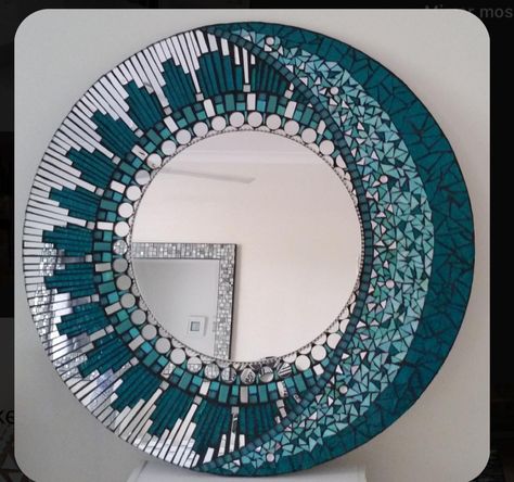 Aesthetic Wall Decor Ideas, Diy Mirror Decor, Painted Mirror Art, Glass Mosaic Mirror, Mosaic Mirror Frame, Wallpaper Wall Art, Mosaic Art Diy, Wall Decor Aesthetic, Aesthetic Wall Decor