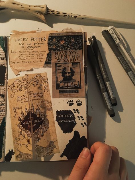 #harrypotter #journal #filmjournal #prisonerofazkaban #siriusblack Hogwarts Scrapbook Ideas, Harry Potter Book Journal, Marauders Journal, Harry Potter Journal Pages, Harry Potter Journaling, Harry Potter Scrapbook Ideas, Harry Potter Journal Ideas, Hogwarts Journal, Dark Journal