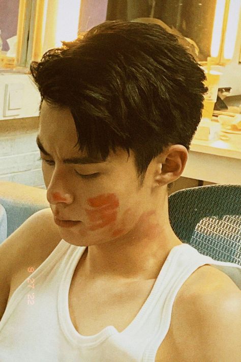 Dylan Wang Boyfriend Material, Boyfriend Material Aesthetic, Wang Hedi, Boyfriend Pranks Pictures, Boy Blurred Pic, Cute Pics, Meteor Garden, Dylan Wang, Asian Drama