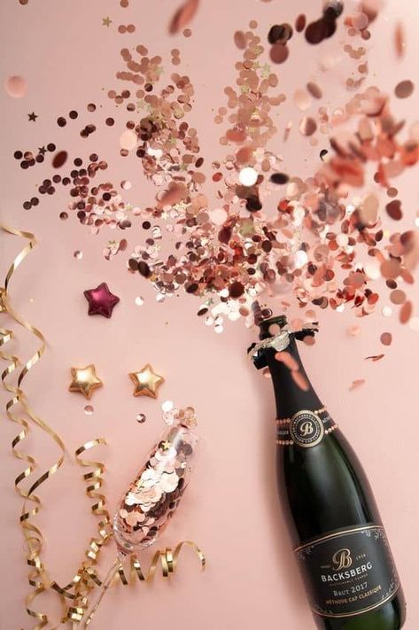 Champagne Bottle Photography, Sparkling Wine Photography, Sparkling Wine Aesthetic, New Year Celebration Photography, Pink New Years Wallpaper, New Year Party Photography, New Year Journal Prompts, New Years Eve Aesthetic, Pink Glitter Party