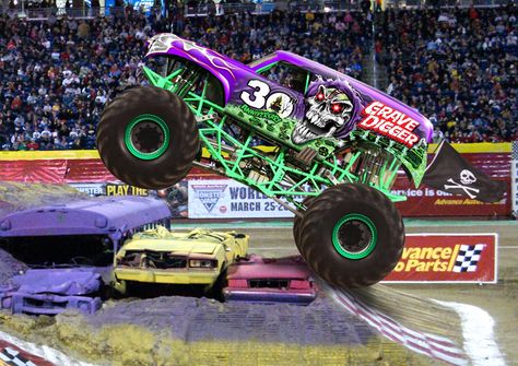 Grave Digger Ram Trucks Lifted, Monster Truck Art, Monster Truck Jam, Last Vegas, Big Monster Trucks, Monster Car, Monster Truck Party, Monster Trucks Birthday Party, Grave Digger