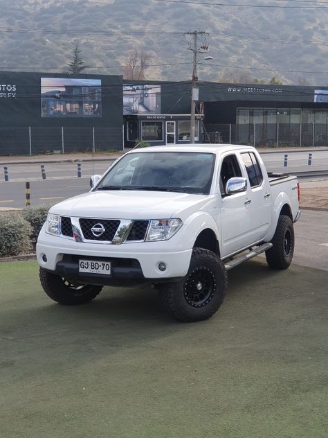 Nissan Navara (Frontier) 2" lift on 265/75/16 Lifted Nissan Frontier, Nissan Frontier Lifted, Nissan Navara D40 Modified, Abundance Cheque, Nissan Navara 4x4, Nissan Offroad, D40 Navara, Nissan Frontier 4x4, Frontier Nissan