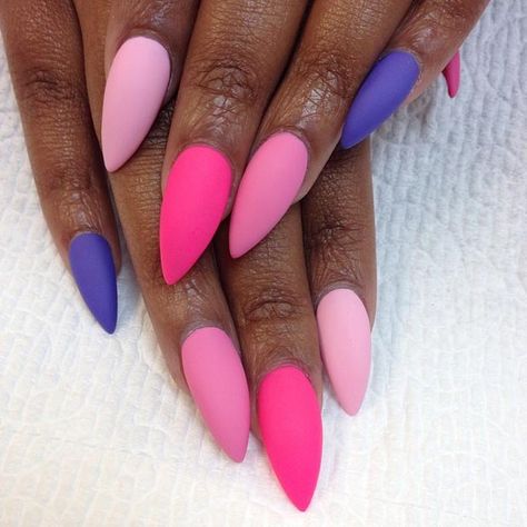 Matte Stiletto Nails, Pointy Nails, Nails Stiletto, New Nail Designs, Stiletto Nails Designs, Super Nails, Nails Polish, Pink Nail Designs, Ideas Nails