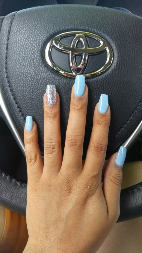 Baby Island blue & silver glitter Sky Blue Sparkle Nails, Cinderella Blue Nails For Prom, Sky Blue Nails With Glitter, Blue Acrylics With Glitter, Pale Blue Nails With Glitter, Nails Acrylic Blue Glitter, Blue With Silver Nails, Baby Blue Sparkle Nails, Blue Nail Designs With Glitter