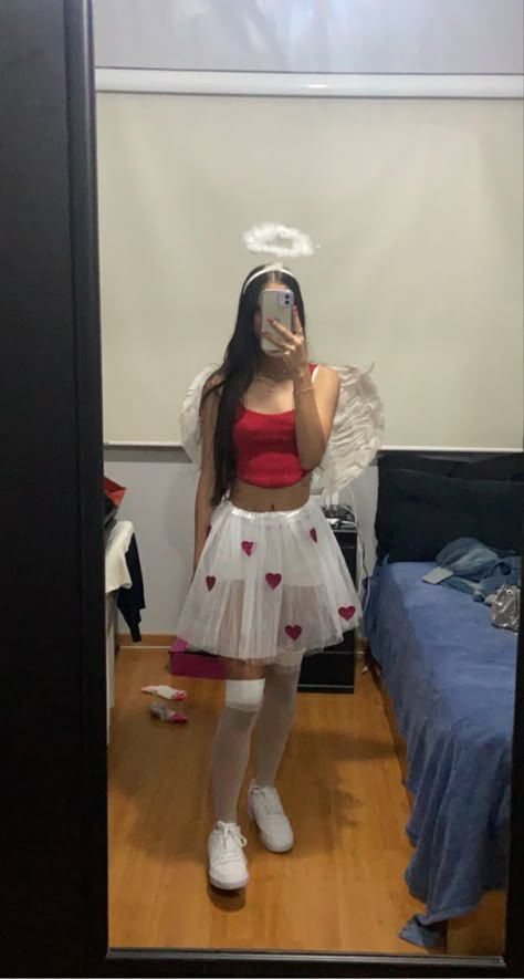 Fantasias Femininas Festa, Cupid Halloween Costume, Food Halloween Costumes, Doctor Halloween, Halloween Duos, Cute Group Halloween Costumes, Carnaval Costume, Trio Halloween Costumes, Pretty Halloween Costumes