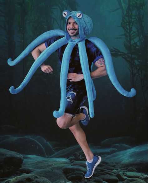 Homemade Octopus Costume, Shipwreck Theme Party Outfits, Under The Sea Costume Men, Sea Themed Costumes, Under The Sea Theme Costume, Underwater Theme Party Outfit, Underwater Party Outfit, Atlantis Theme Party Outfit, Underwater Costume Ideas