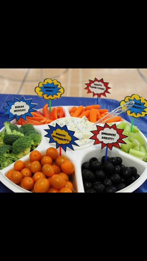 Superhero veggie tray Superhero Fruit Tray, Spiderman Veggie Tray, Superhero Veggie Tray, Superhero Birthday Food, Fruit Party Theme, Superhero Birthday Party Food, Superman Theme, Girl Superhero Party, Pj Masks Birthday Party