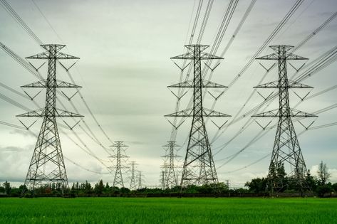 commercial license. More info fahroni 1k resources High voltage electric pylon and electrical wire with sunset sky. electricity pole. power and energy concept. high voltage grid tower with wire cable. Premium Photo 9 months ago You may also like Related tags Background Building Line Nature Sun Sky Red Construction Landscape Orange Silhouette Metal Golden Energy 24+ La vostra privacy è per noi molto importanteNoi e i nostri partner conserviamo e/o accediamo alle informazioni Golden Energy, Transmission Tower, Tower Of Power, Metal Columns, Green Rice, Rice Field, Cloudy Weather, Grassy Field, Power Lines