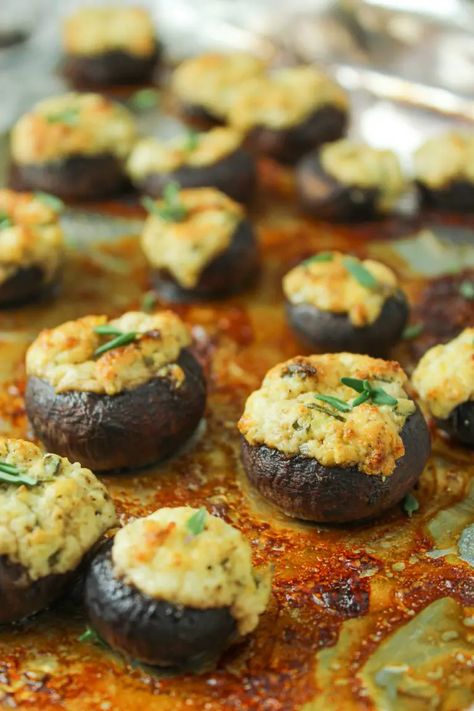 Goat Cheese Stuffed Mushrooms from The Fitchen Recipe For Stuffed Mushrooms, Grilled Stuffed Mushrooms, Stuffed Mushrooms Cream Cheese, Goat Cheese Stuffed Mushrooms, Grilled Side, Portabella Mushrooms Recipes, Gf Cooking, Herbed Goat Cheese, Stuffed Mushrooms Easy