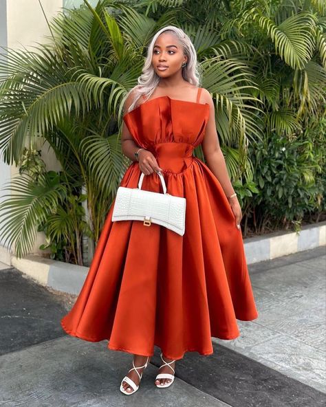 Modest Wedding Guest Dress, African Party Dresses, Modest Dresses Fashion, Flare Dresses, African Fashion Skirts, Fashion Skirts, African Fashion Women Clothing, African Traditional Dresses