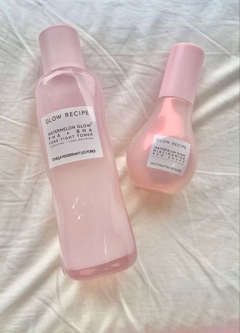 Gel Face Moisturizer, Skin Care Toner Products, Sephora Skin Care, Pink Perfume, Glow Recipe, Perfect Skin Care Routine, Pretty Skin Care, Skin Care Items, Pretty Skin