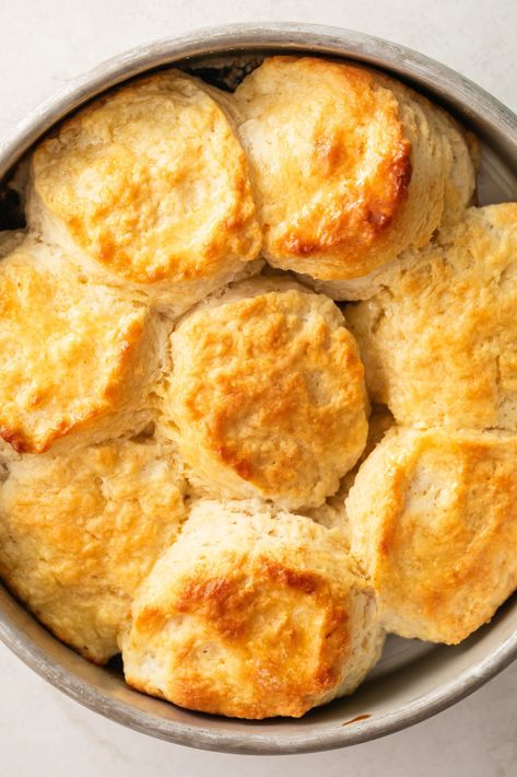 Best Buttermilk Biscuits Ever, Buttermilk Crisco Biscuits, Soft And Fluffy Biscuits, Fluffy Southern Buttermilk Biscuits, Homemade Buttermilk Biscuits Southern, Buttery Southern Biscuits, Recipe For Hardee’s Biscuits, Easy Southern Biscuits, Big Biscuits Homemade