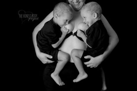 'Nursing twins' Moms On Call, Tandem Nursing, Extended Breastfeeding, Nurse Photos, Poor Children, Parenting Books, Nursing Mom, Mother Quotes, Photo Series