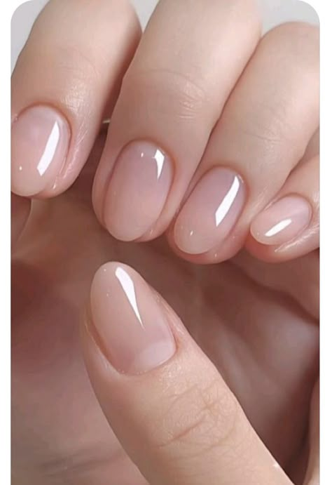 Machiaj Smokey Eyes, Natural Nails Manicure, Unghie Nail Art, Nagellack Trends, Hello Nails, Subtle Nails, Smink Inspiration, Simple Gel Nails, Minimal Nails