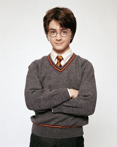 Actor Daniel Radcliffe as Harry Potter in the Film ca. 2001 Rupert Grint Shirtless, Daniel Radcliffe Harry Potter, Harry Potter Kids, Harry Potter Cosplay, Harry Potter Images, The Sorcerer's Stone, Harry Potter Costume, Harry James, Harry James Potter